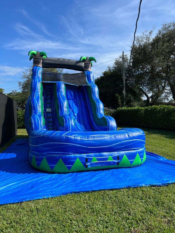 Water slide 20 ft